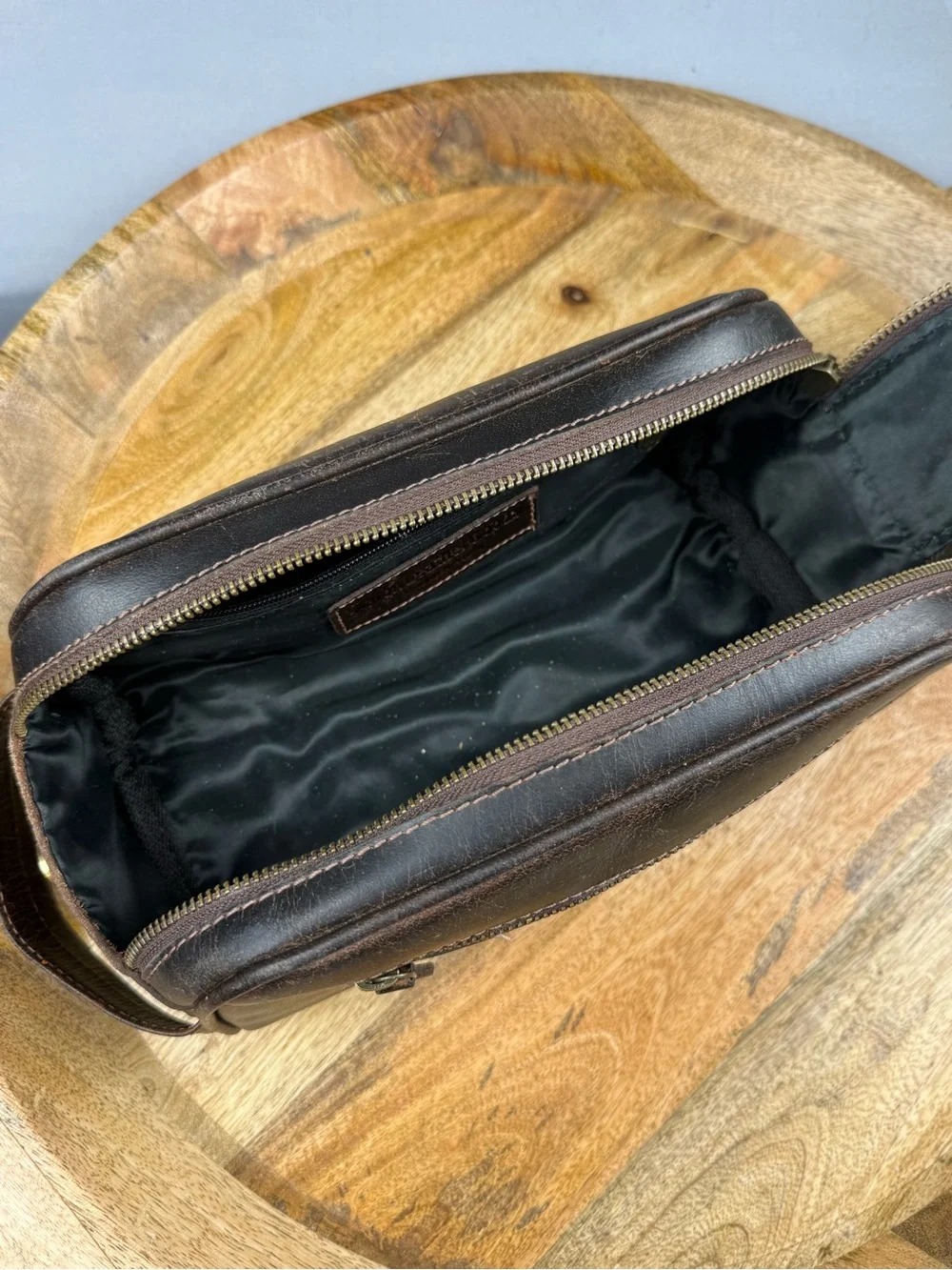 aaron leather goods rugged brown